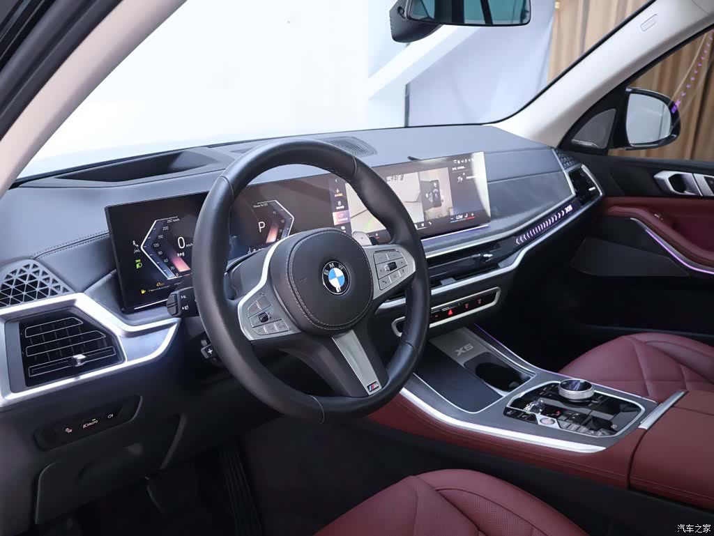 BMW X5, 2024 11