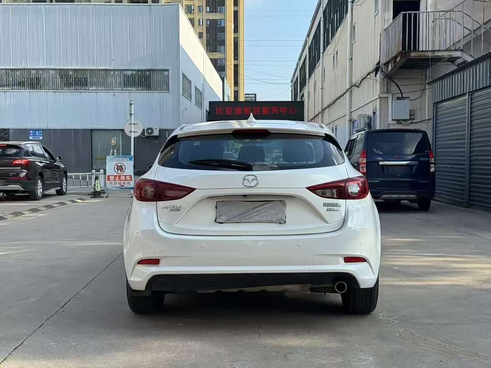 Mazda 3 Angkesaila Mazda 3 Angkesaila