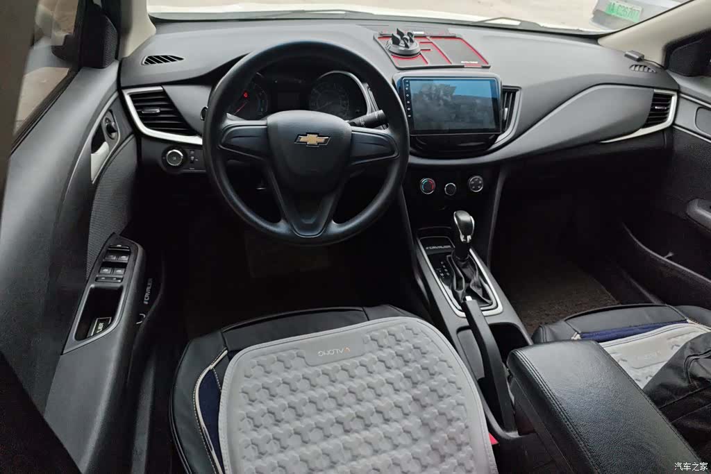 Chevrolet 320, 2018 12