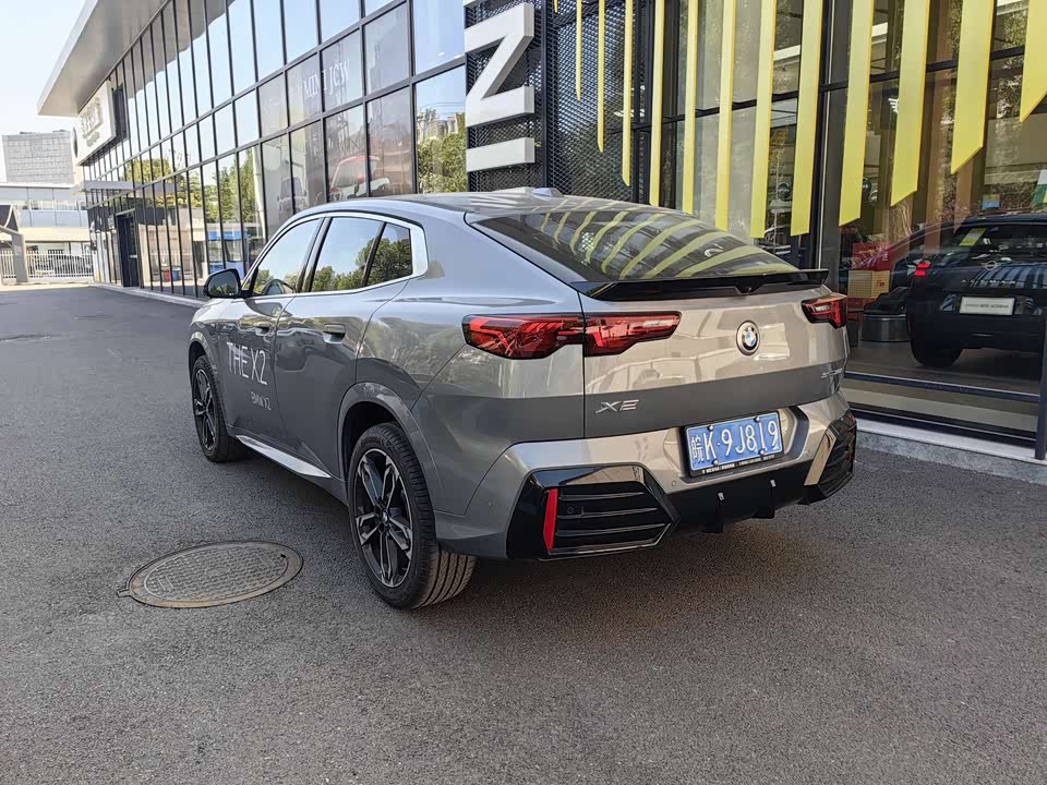BMW X2