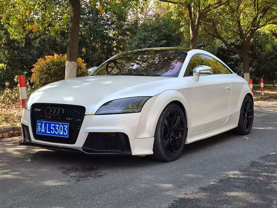 Audi TTS