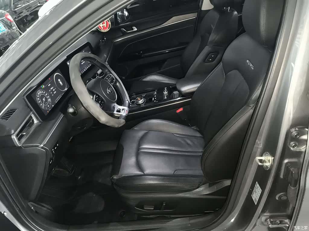 Kia K5, 2020 11