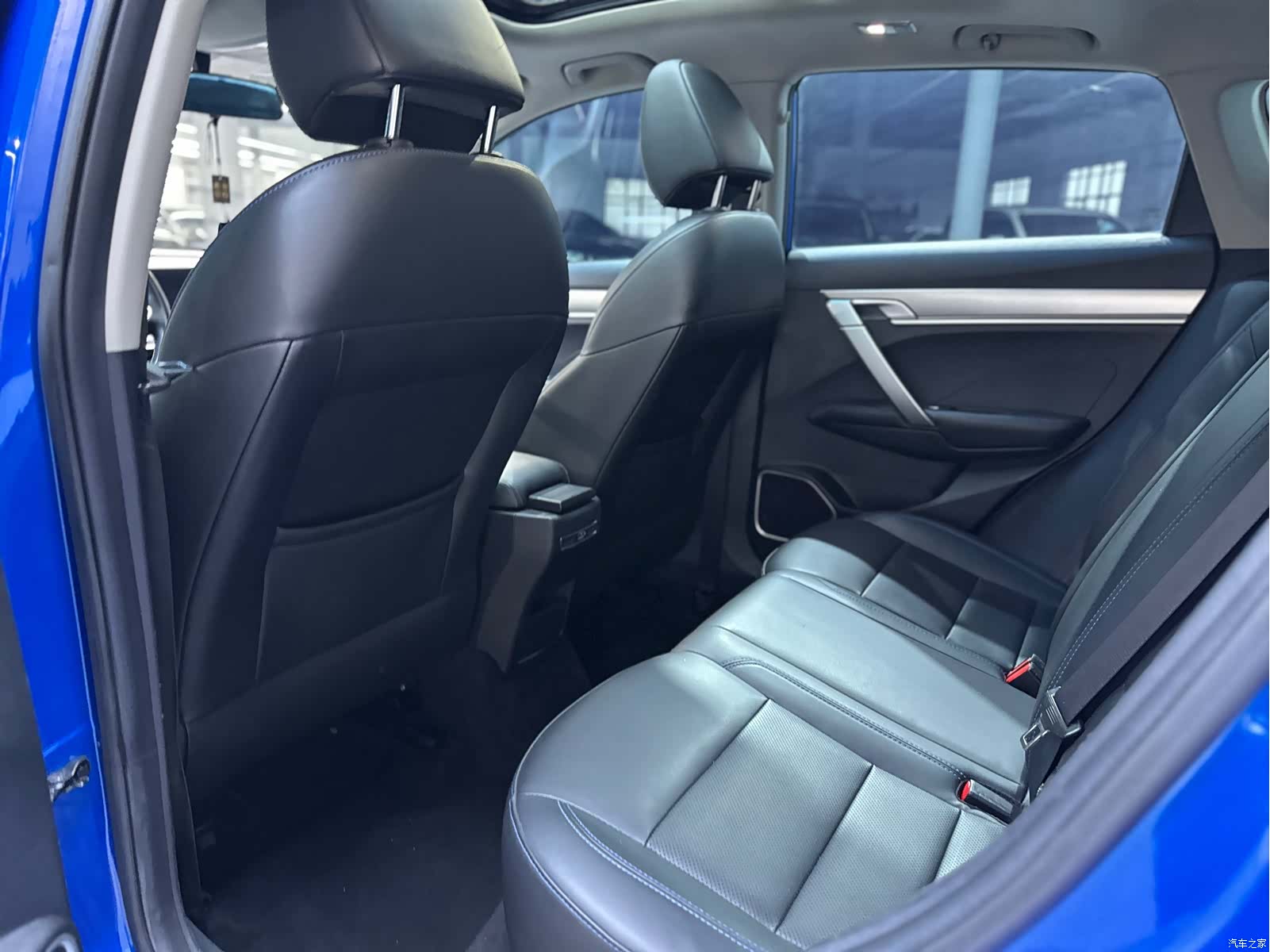 Geely Coolray, 2021 10
