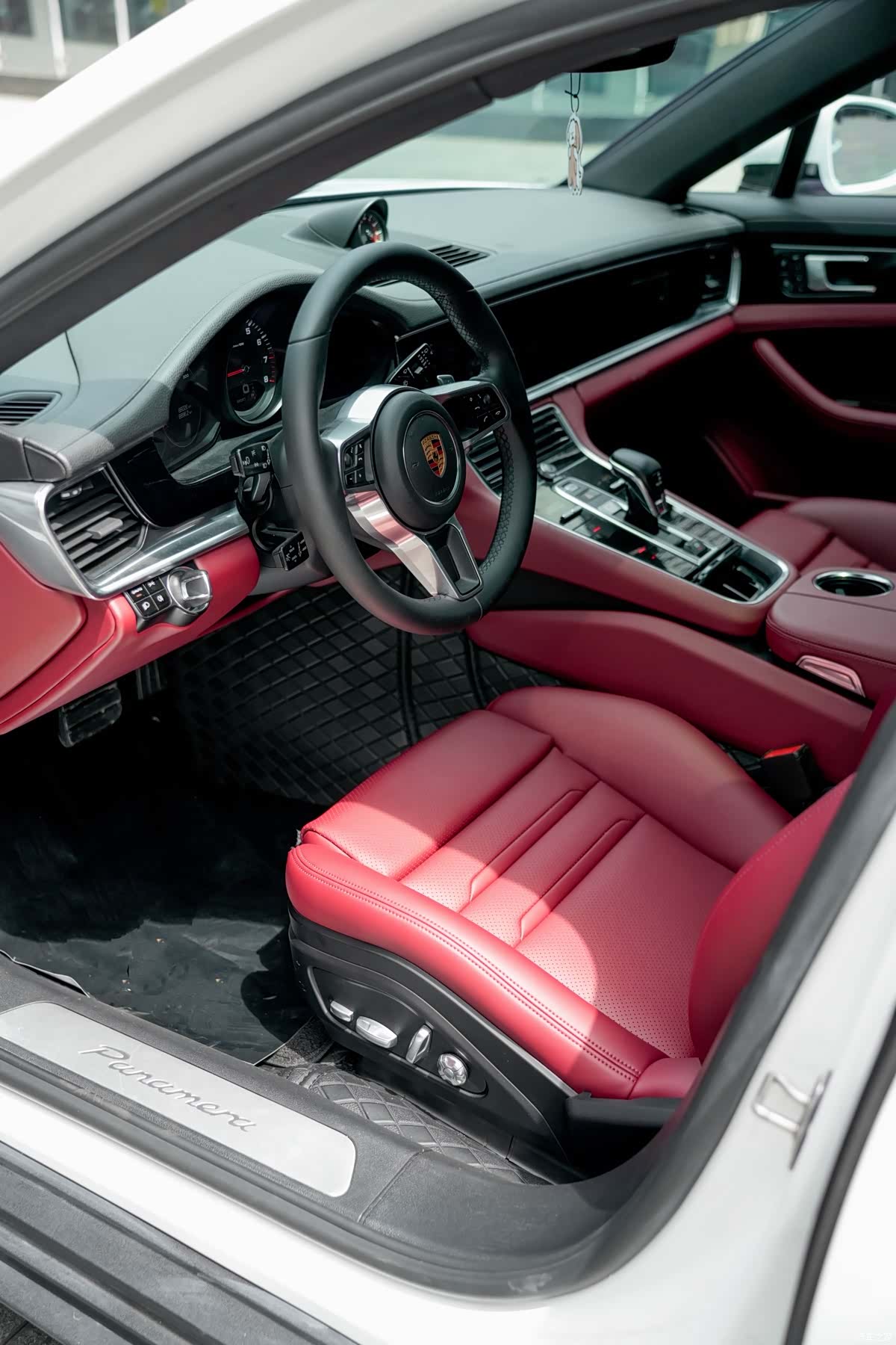 Porsche Panamera, 2019 4