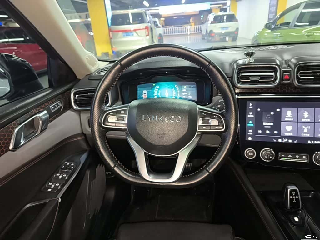 Lynk & Co 01, 2018 11