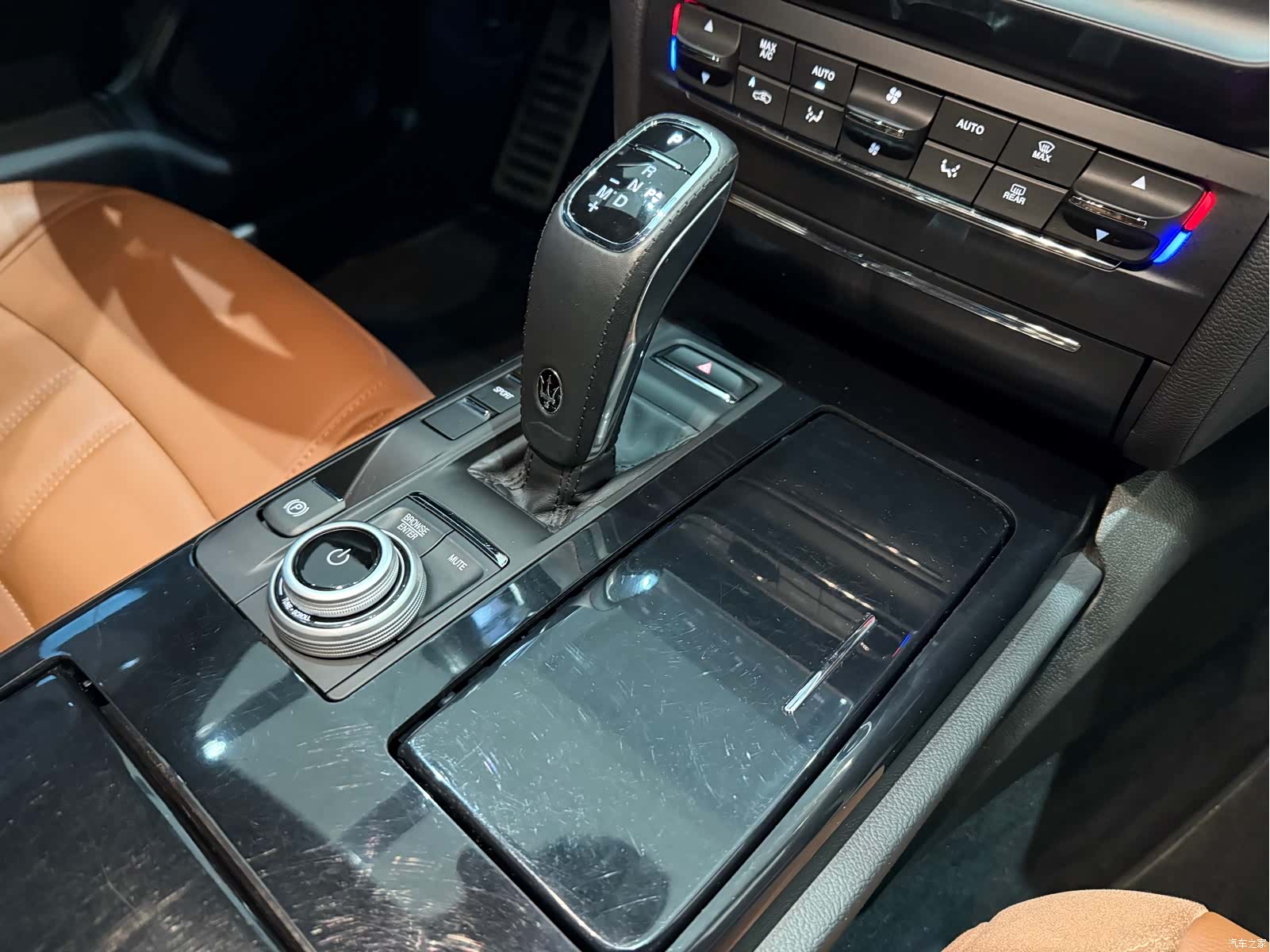 Maserati Ghibli, 2023 13
