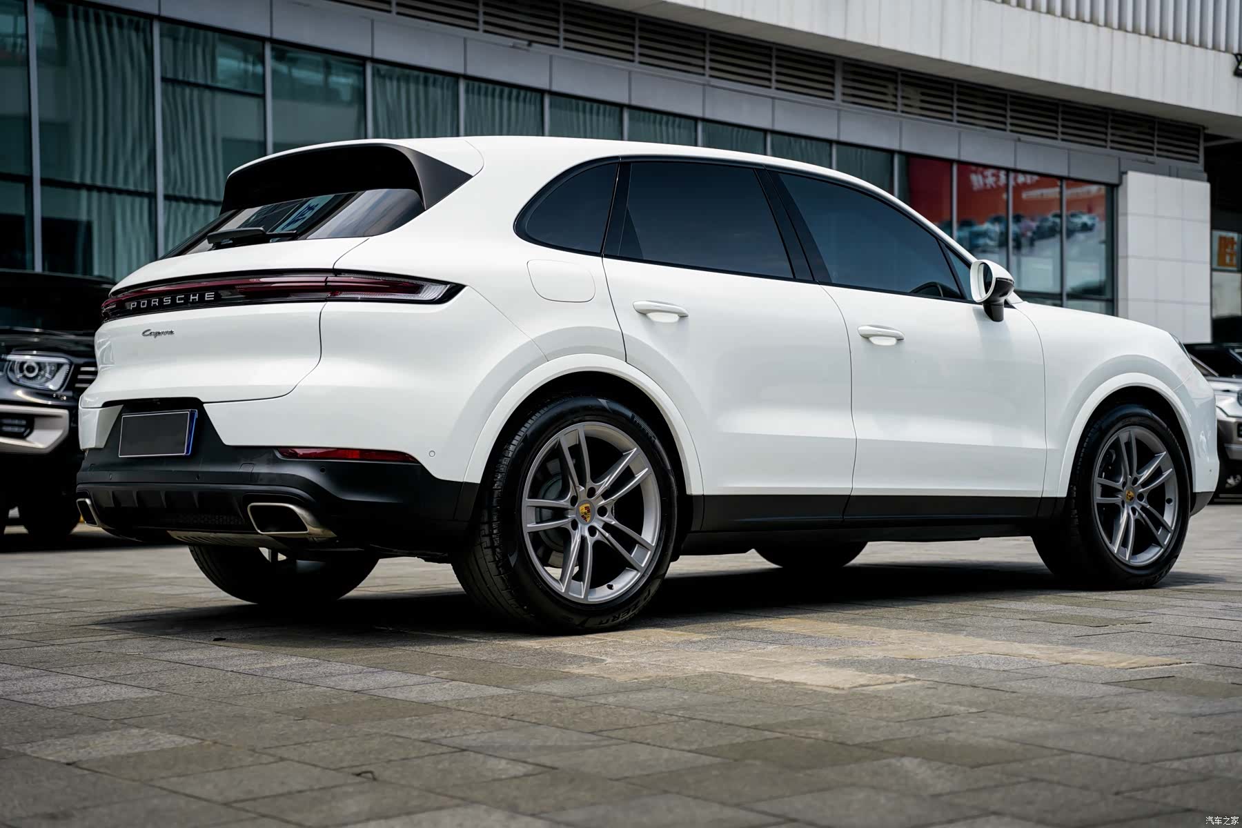 Porsche Cayenne, 2024 12