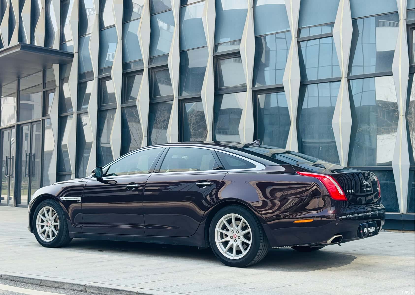 Jaguar XJ, 2014 23