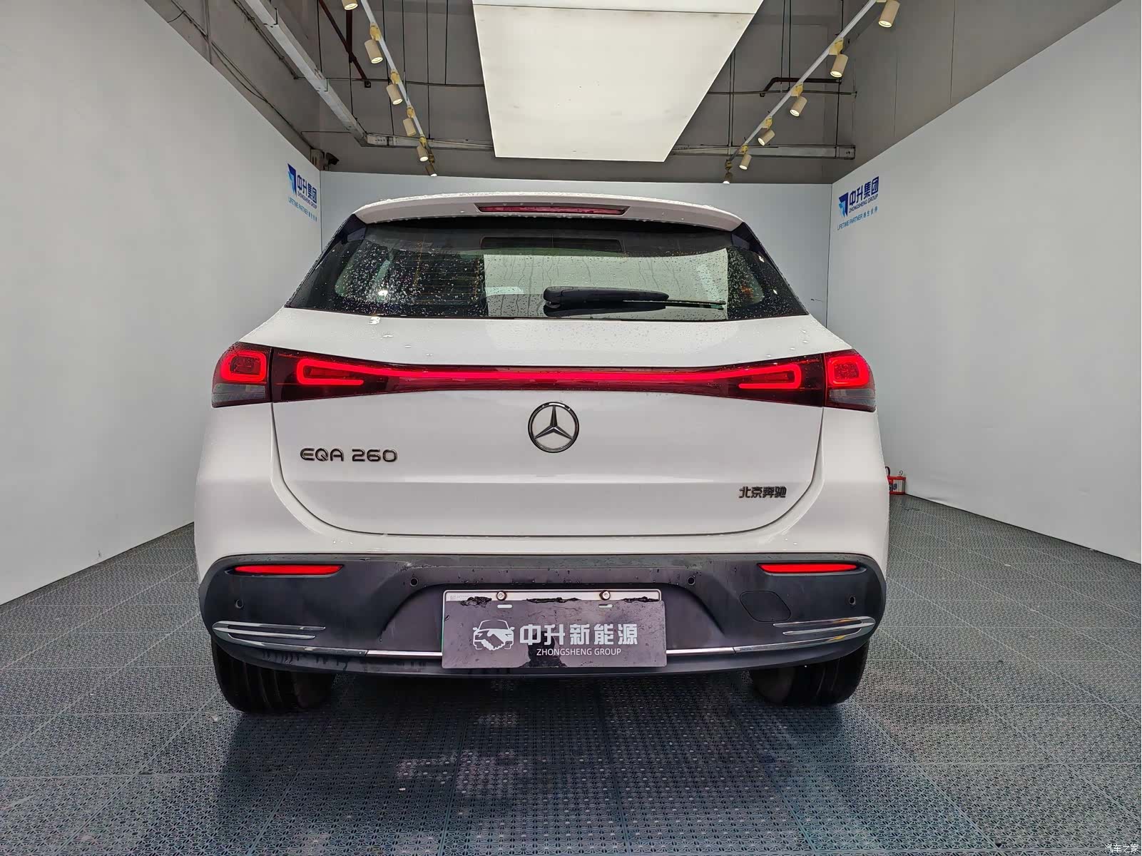 Mercedes-Benz EQA, 2023 все фото