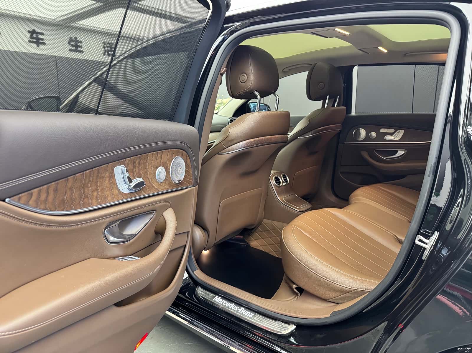 Mercedes-Benz E-Class, 2023 9