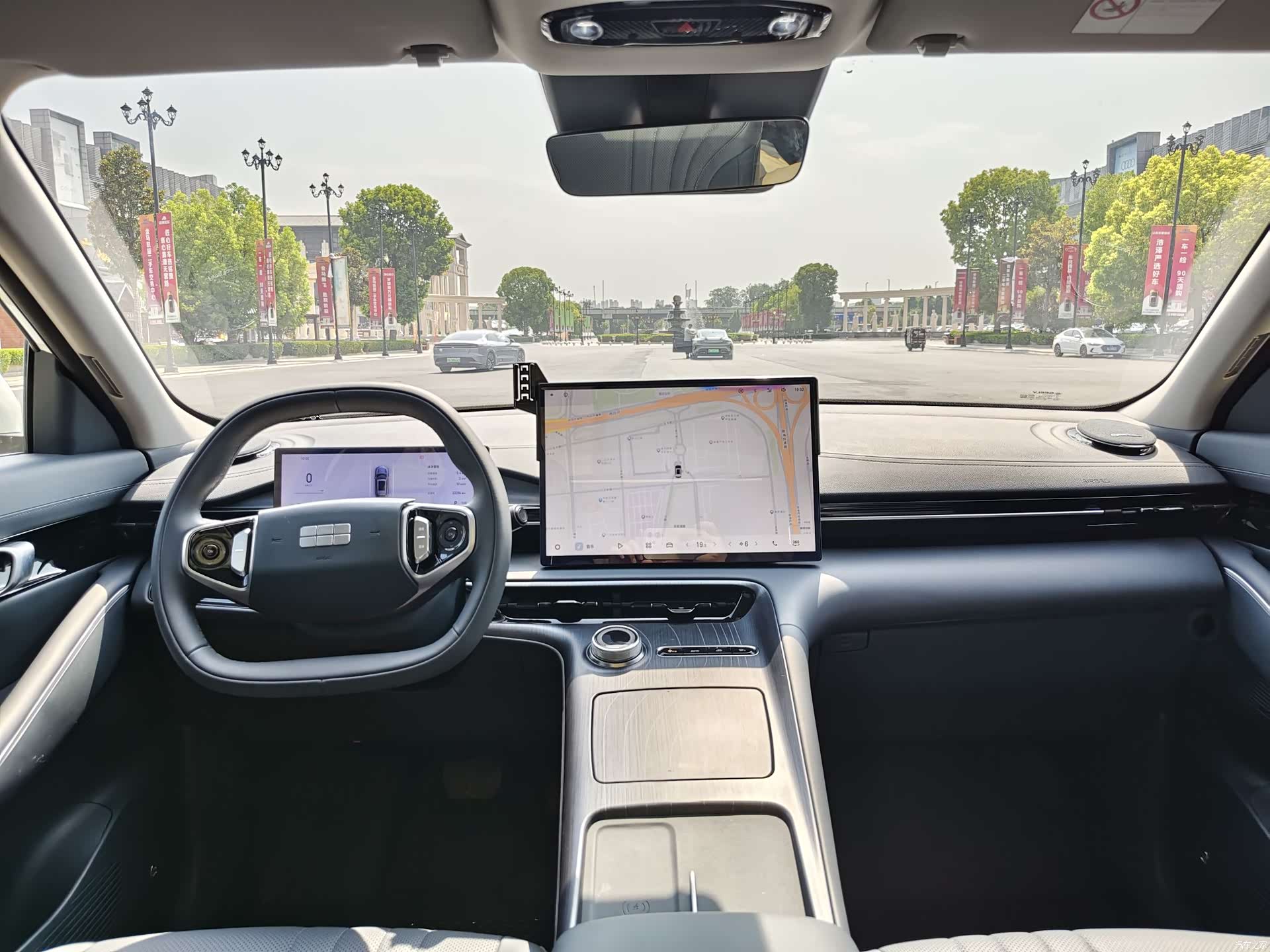 Geely Galaxy E5, 2024 17