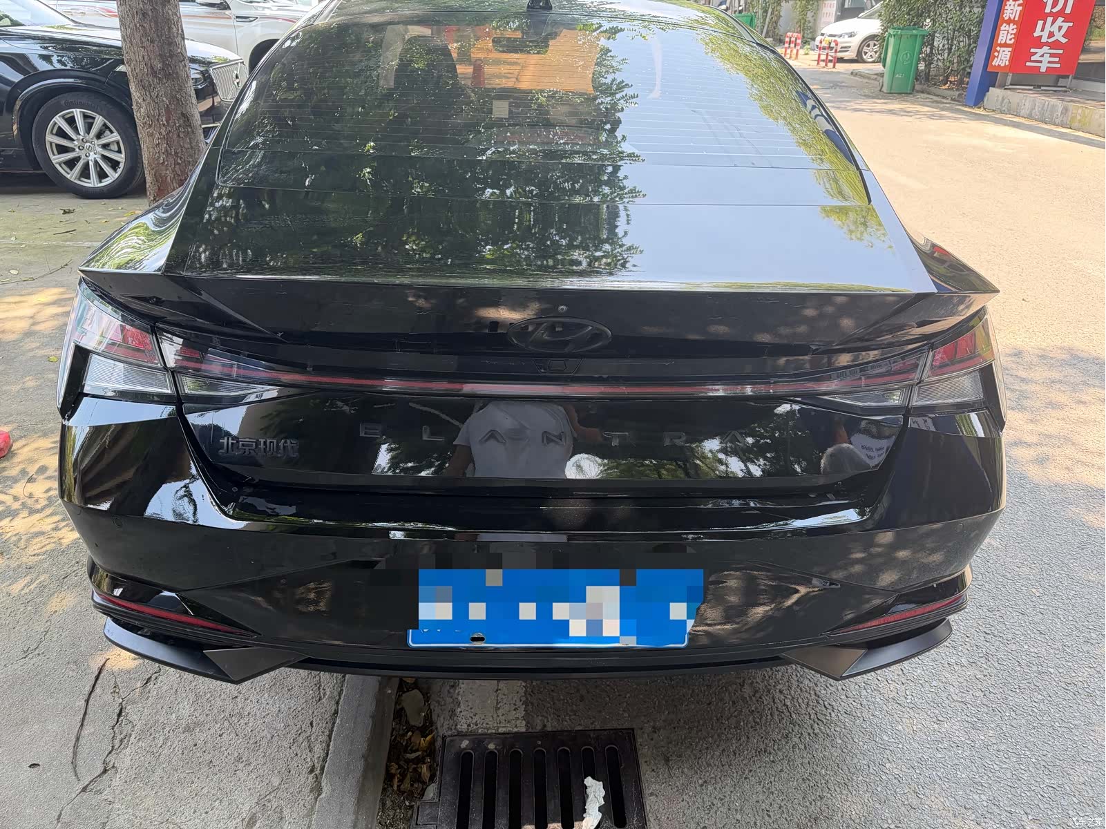 Hyundai Elantra, 2022 3