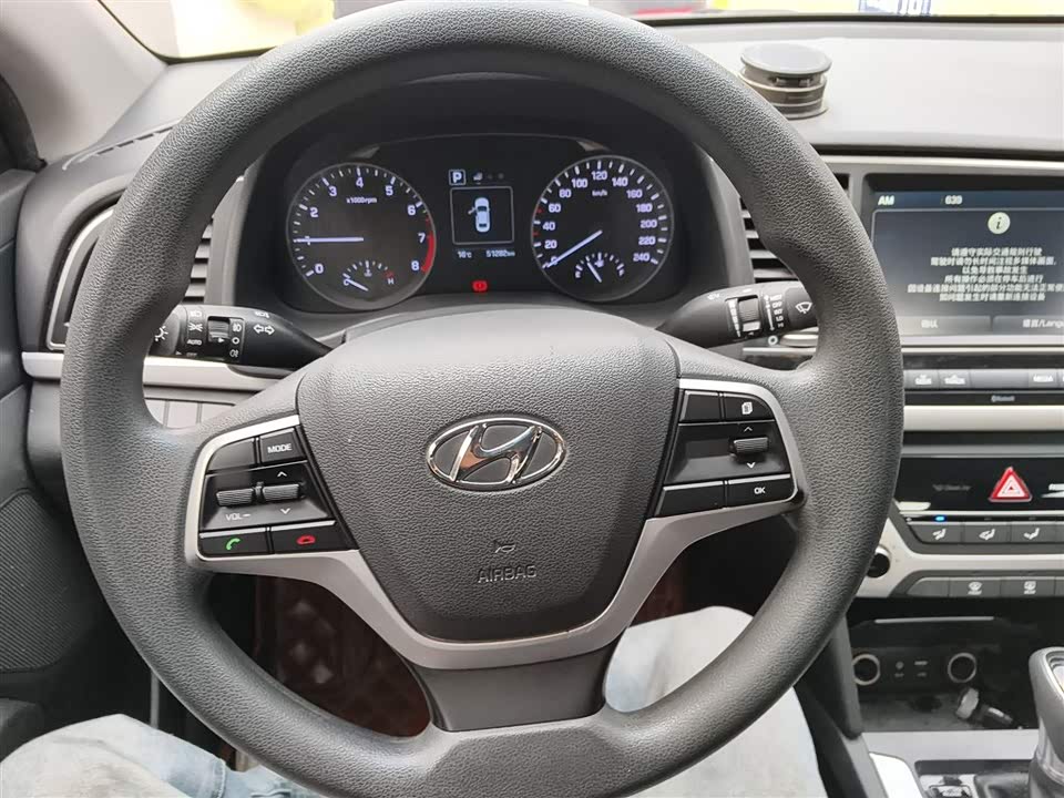 Hyundai Lead