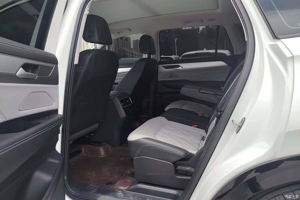 Volkswagen Talagon, 2024 11