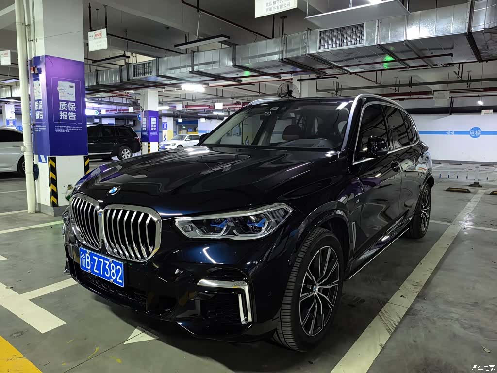 BMW X5, 2022 все фото