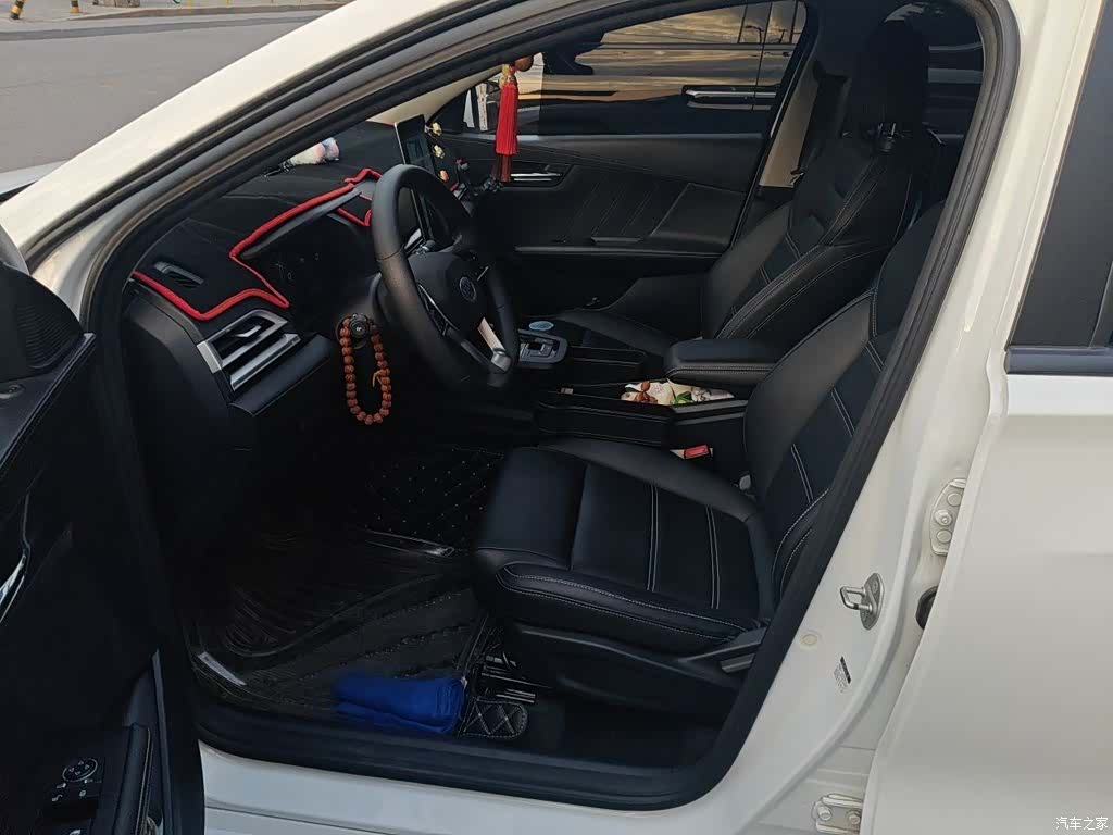 BYD E2, 2020 8