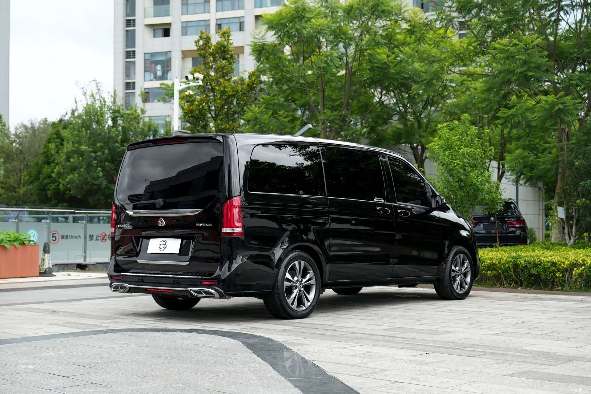 Mercedes-Benz V-Class, 2019 22