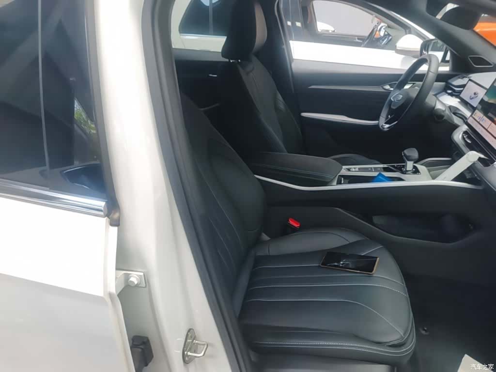 Geely Preface, 2025 25