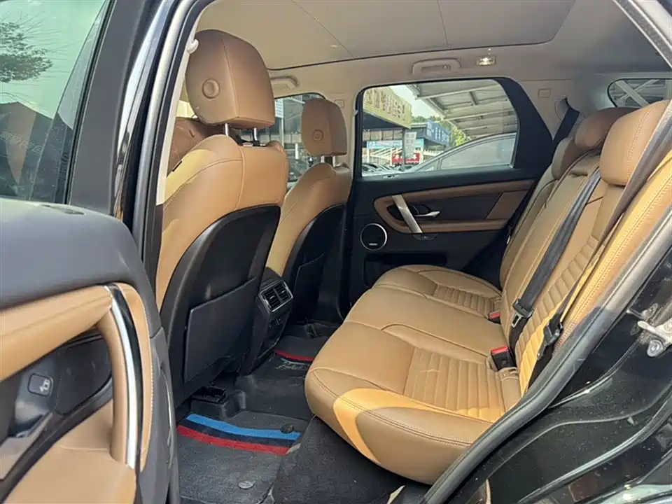 Land Rover Discover sports