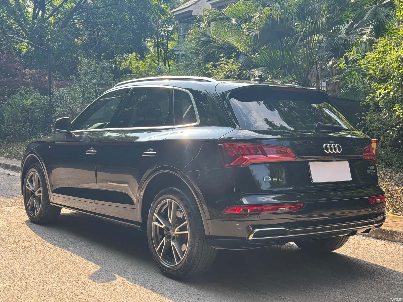 Audi Q5L, 2019 4