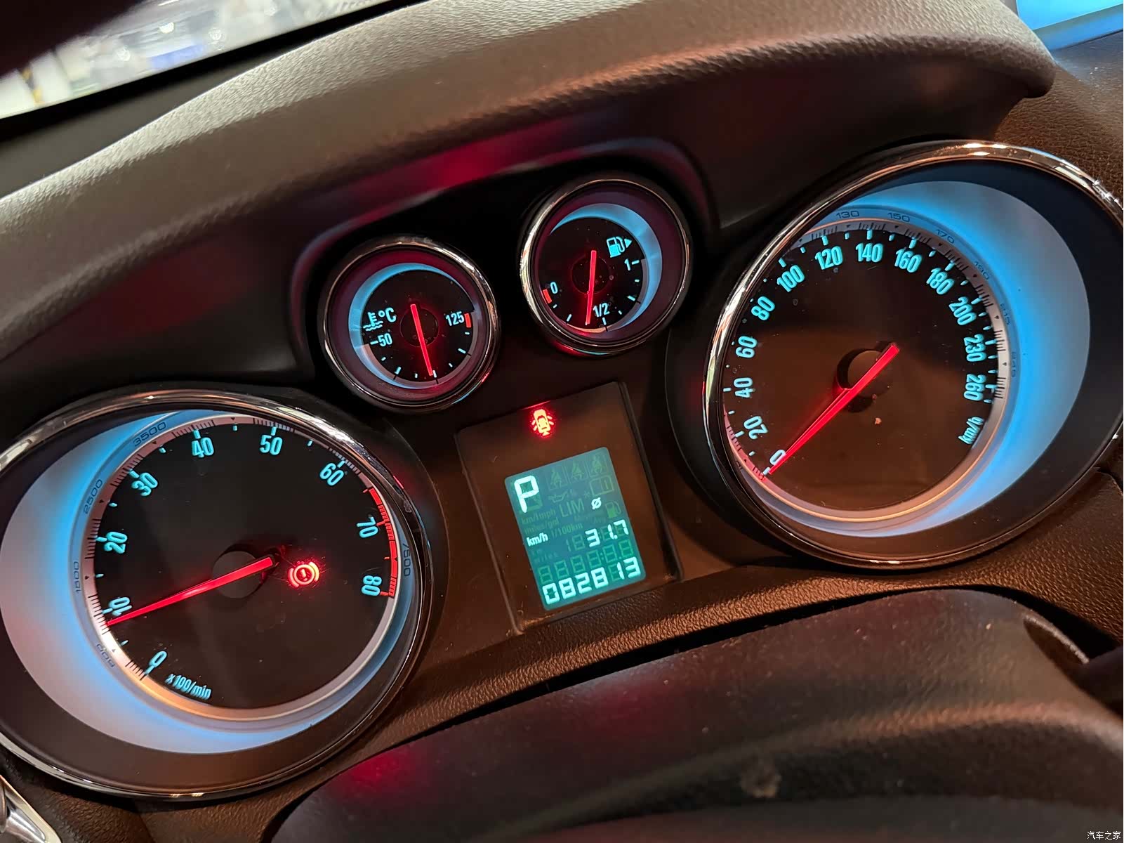 Buick Encore, 2013 9