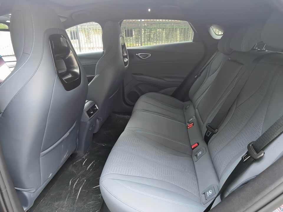 BYD Seal 06GT