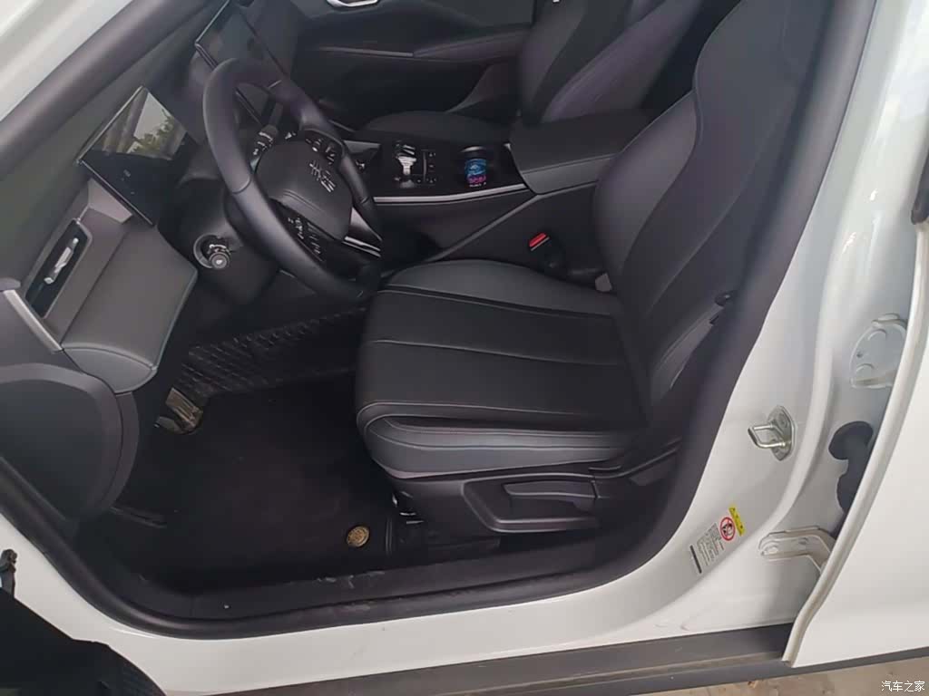 BYD Qin, 2025 15