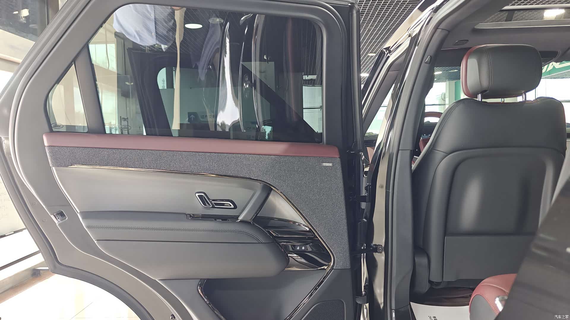 Land Rover Range Rover, 2025 19