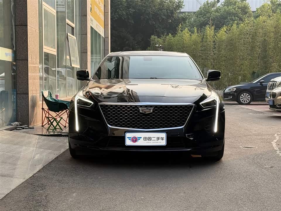 Cadillac CT6