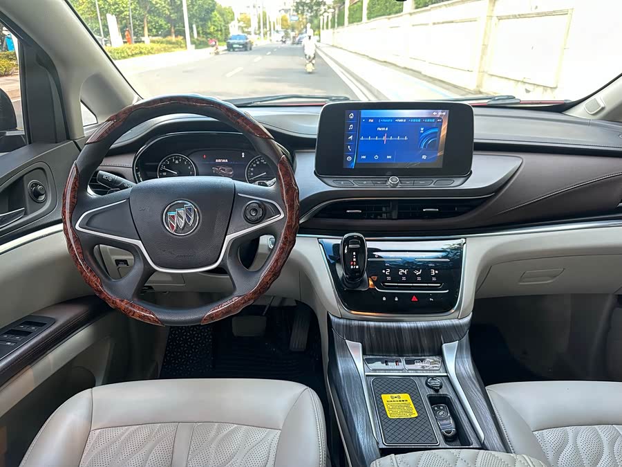 Buick GL8 2021, фото 10