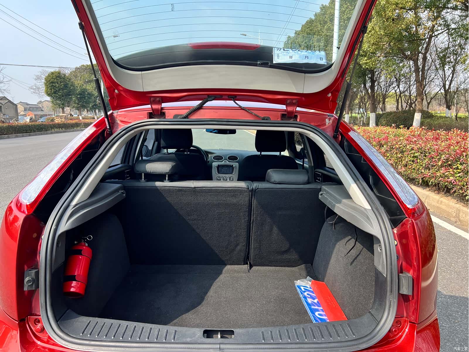 Ford Focus, 2015 10