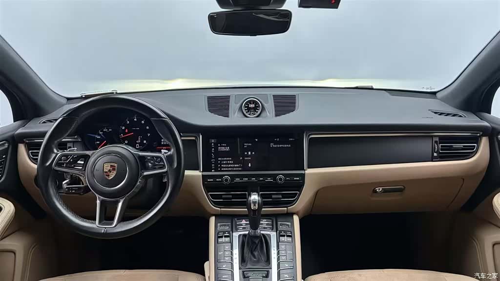 Porsche Macan, 2019 10