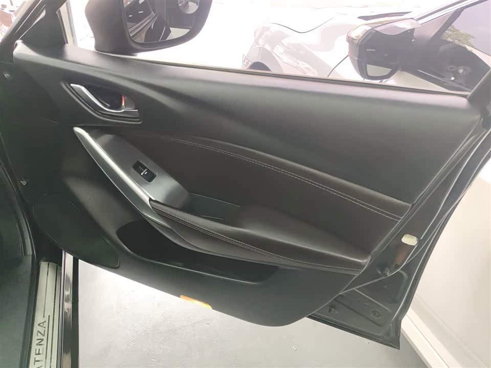 Mazda Atez Mazda Atez