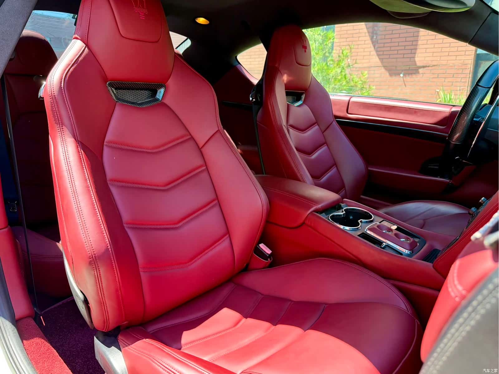 Maserati GranTurismo, 2013 16