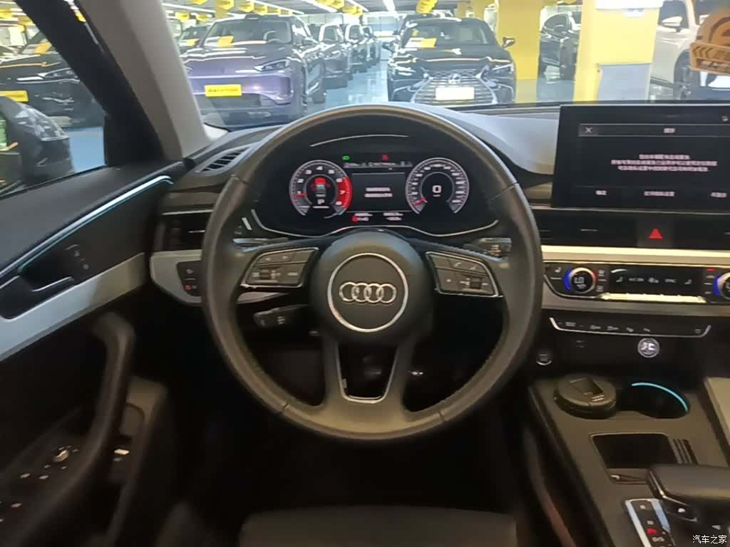Audi A4L, 2022 11