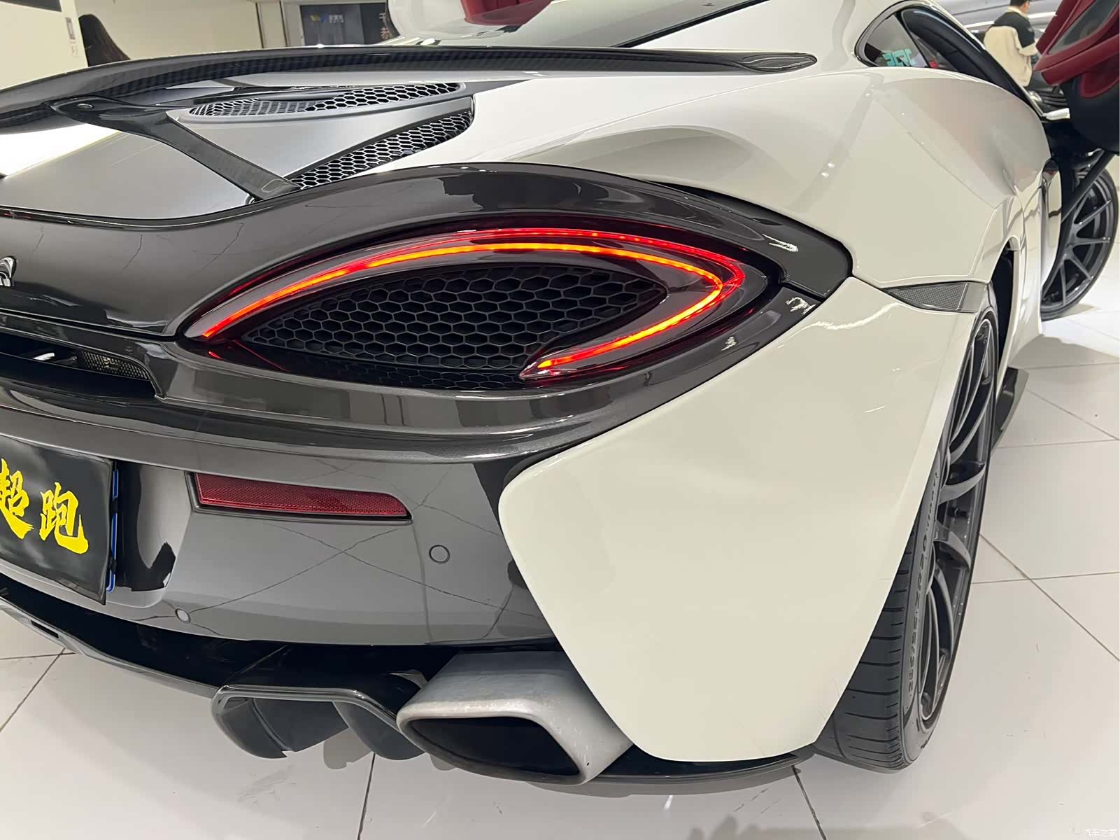 McLaren 570, 2018 10