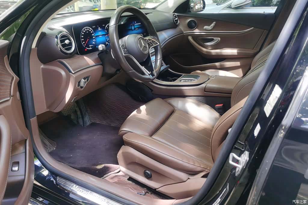Mercedes-Benz E-Class, 2022 9