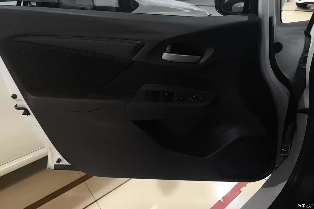 Honda Fit, 2017 7