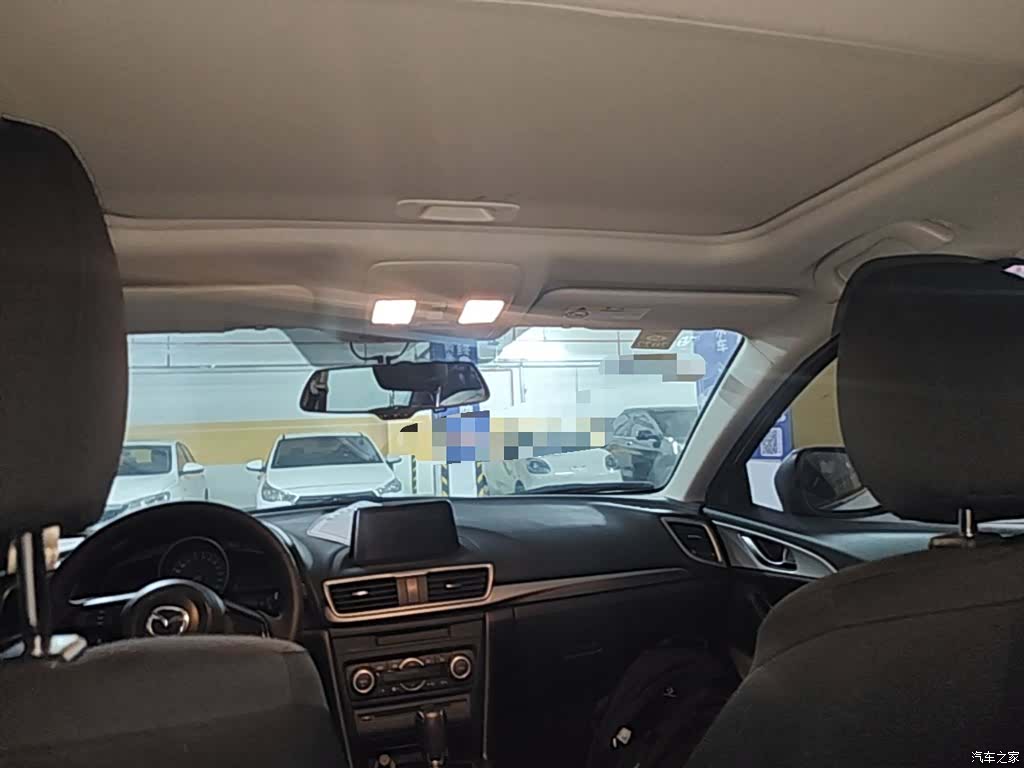 Mazda Mazda3, 2018 18