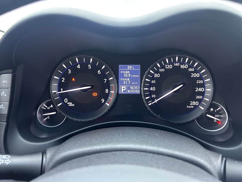 Infiniti Q70 Infiniti Q70