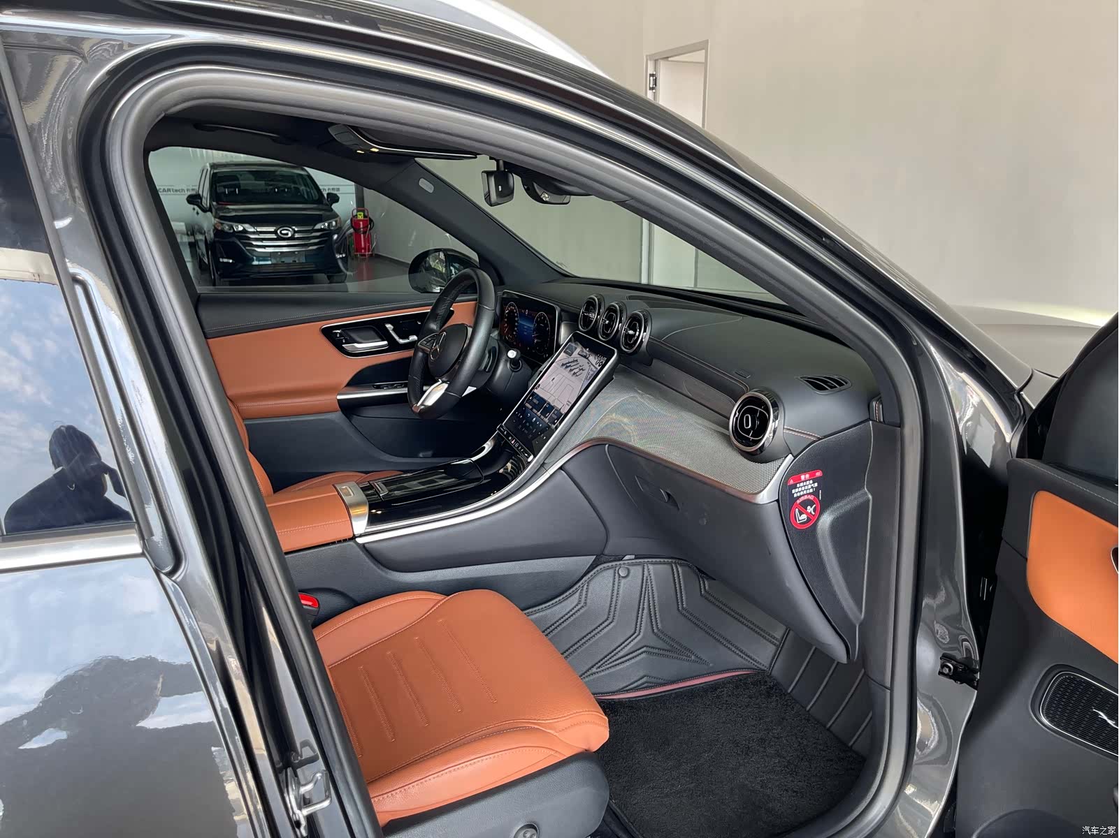 Mercedes-Benz GLC, 2023 23
