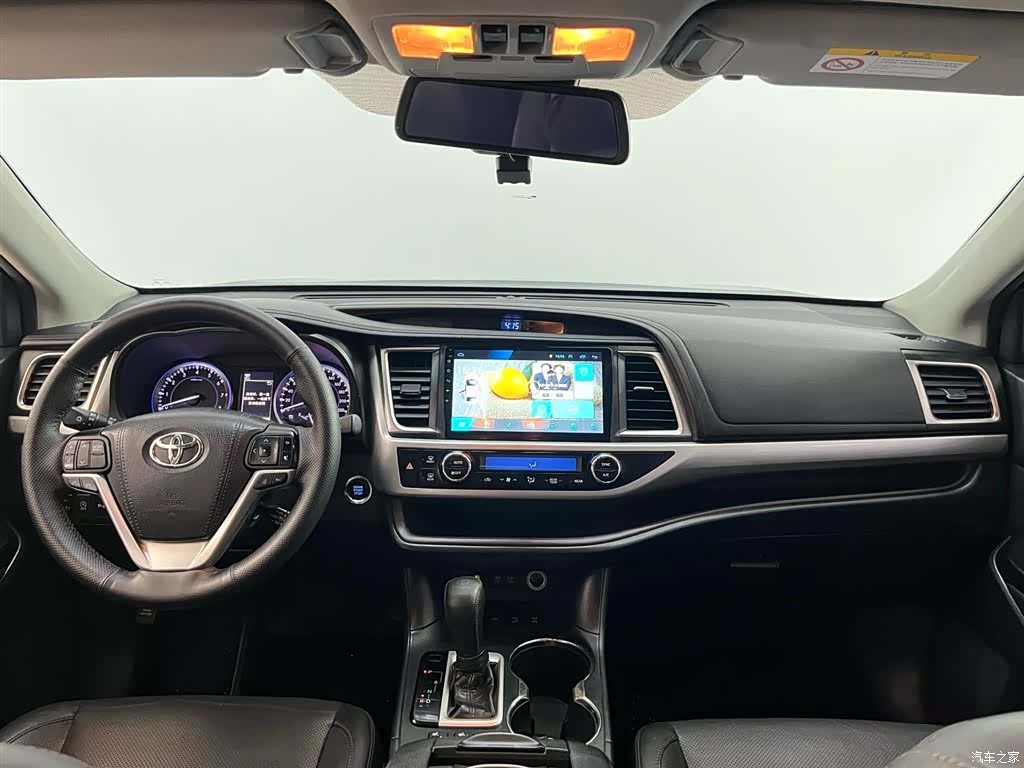 Toyota Highlander, 2018 все фото