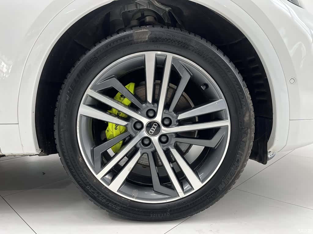 Audi Q5L, 2022 15