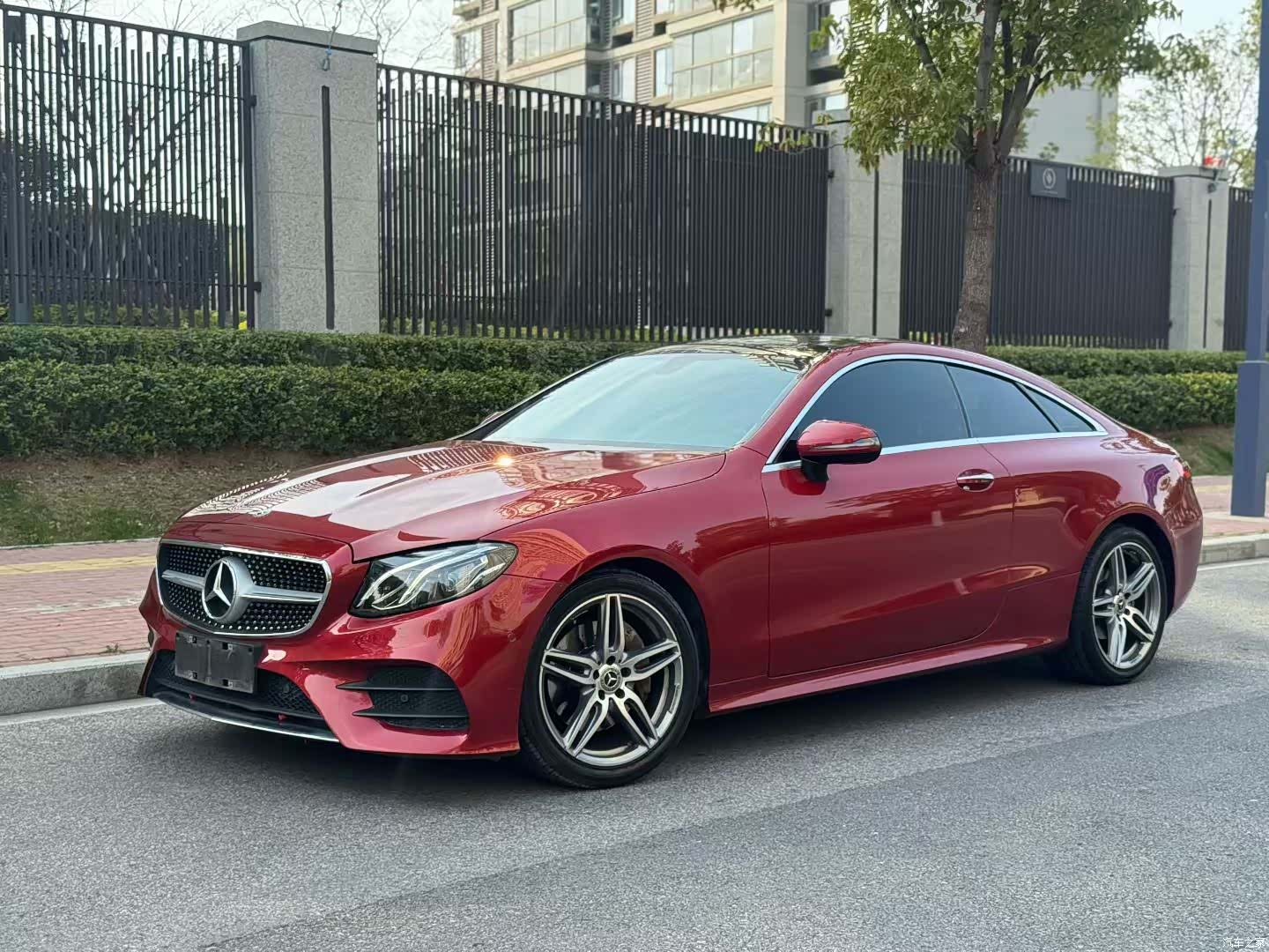 Mercedes-Benz E-Class, 2020 1