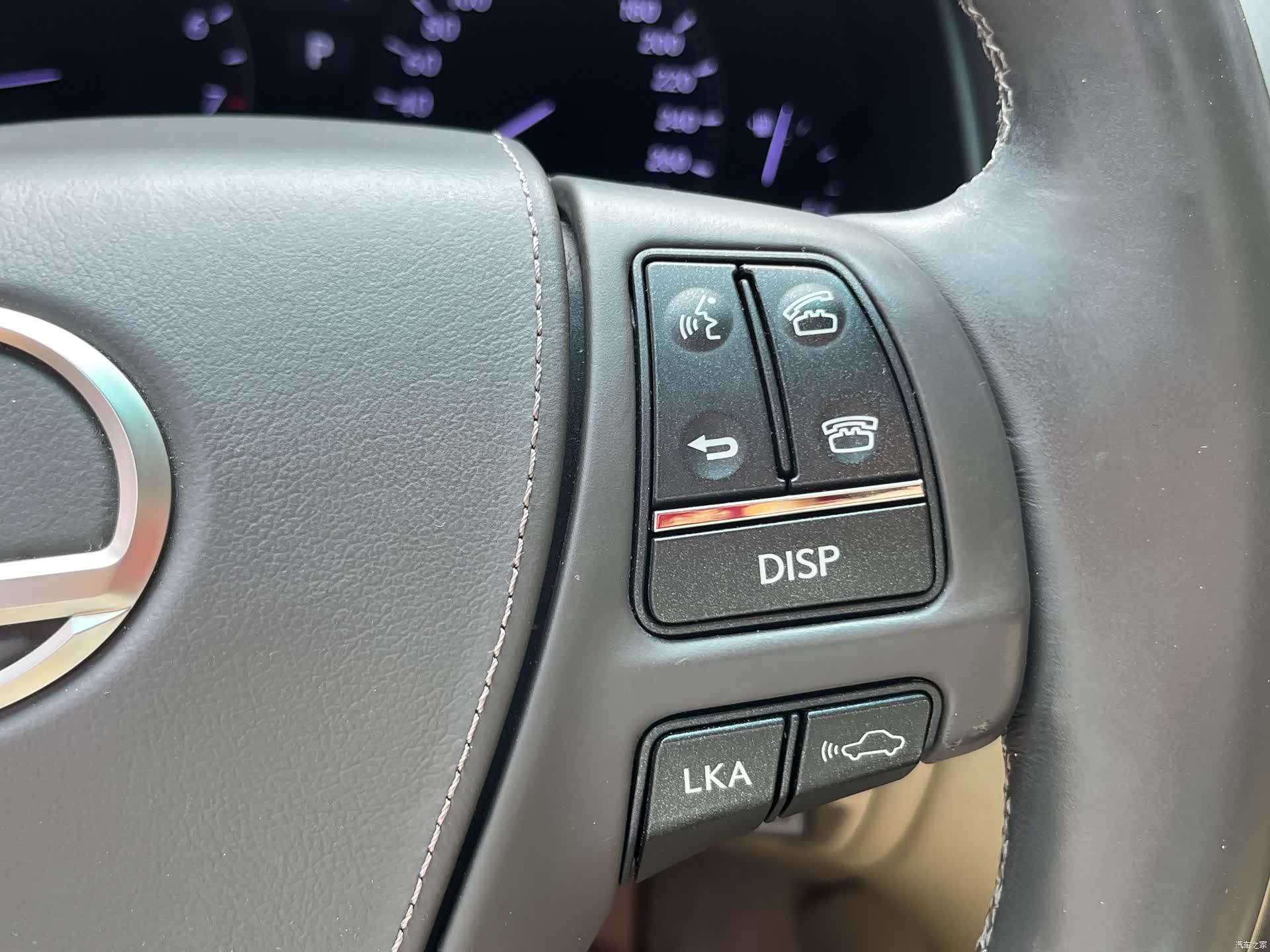 Lexus LS, 2007 21