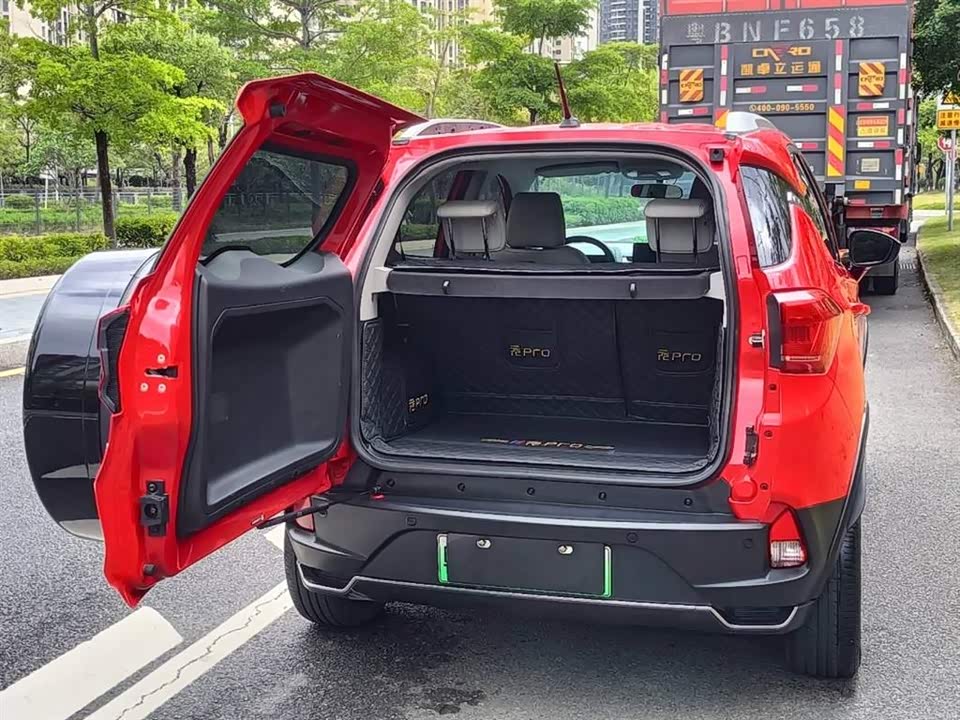 BYD Yuan Pro BYD Yuan Pro