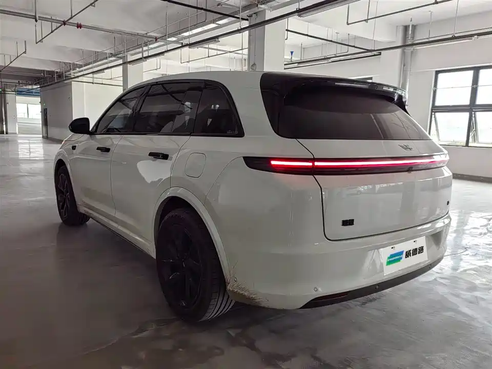 Li Auto Ideal L7