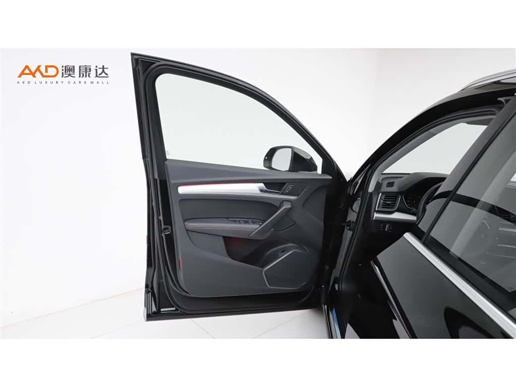 Audi Q5L, 2020 10