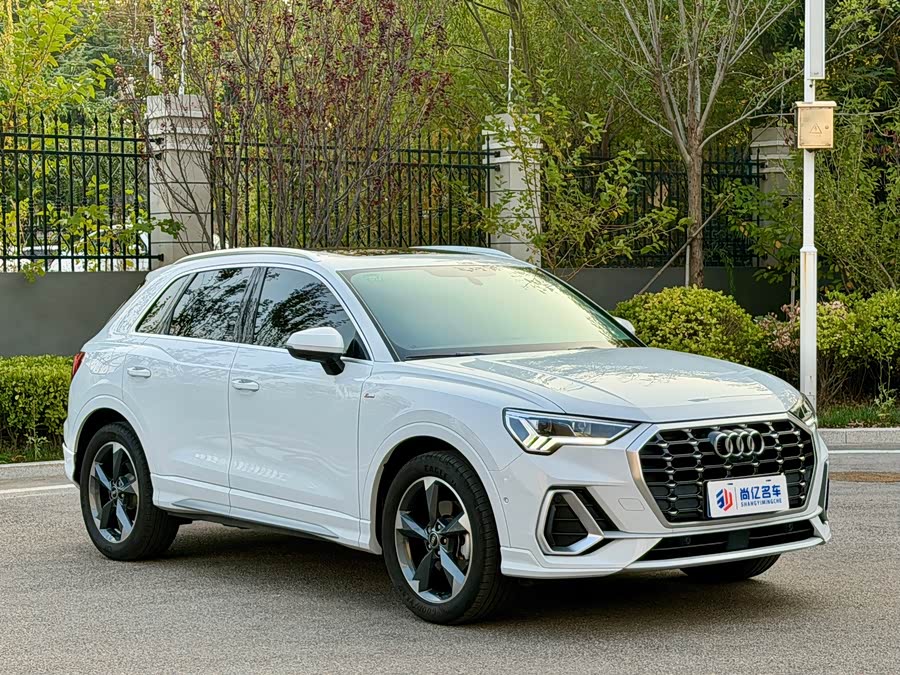 Audi Q3 2022, фото 20