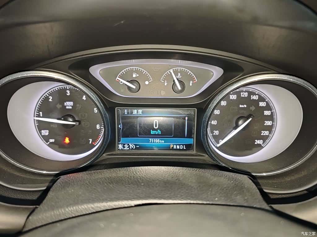 Buick Envision Plus, 2019 12